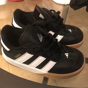 Adidas Samba